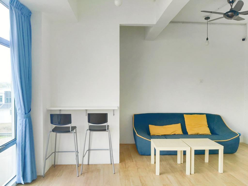Roof Talk Theme Hostel Джохор-Бару Экстерьер фото